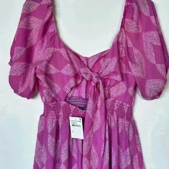 NEW! Collective Concepts Sweetheart Midi Dress - Picture 5 of 10